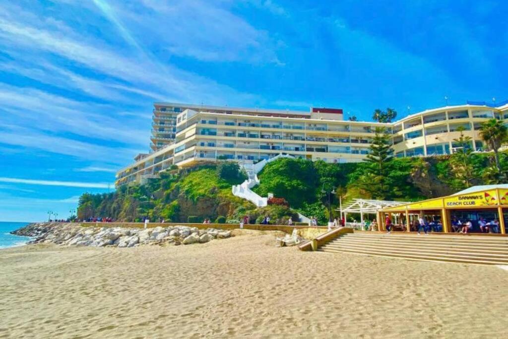 Amazing Frontline Sea Views Studio Apartment Castillo Del Vigia Torremolinos Exteriör bild