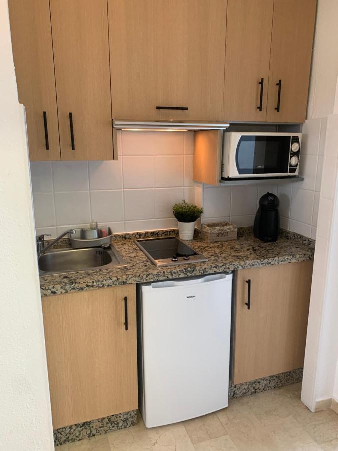 Amazing Frontline Sea Views Studio Apartment Castillo Del Vigia Torremolinos Exteriör bild