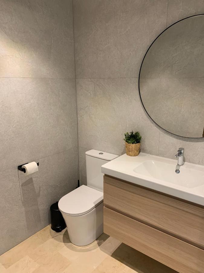 Amazing Frontline Sea Views Studio Apartment Castillo Del Vigia Torremolinos Exteriör bild