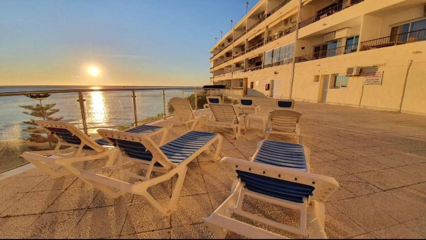 Amazing Frontline Sea Views Studio Apartment Castillo Del Vigia Torremolinos Exteriör bild