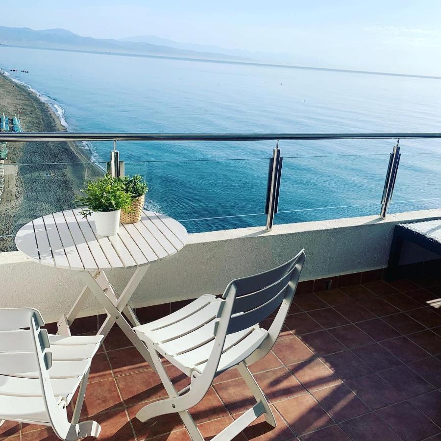 Amazing Frontline Sea Views Studio Apartment Castillo Del Vigia Torremolinos Exteriör bild